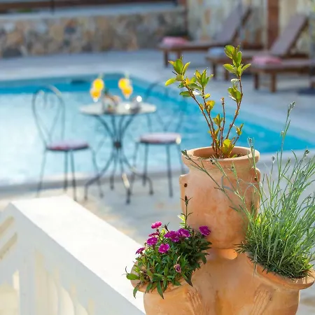Villa Iva With Pool